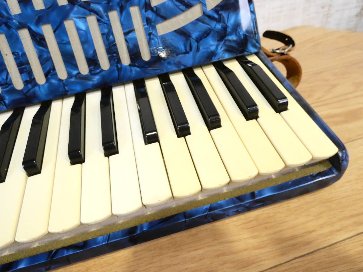 TOMBO トンボ アコーディオン No.241 STEEL REEDS 34鍵盤 24ベース 