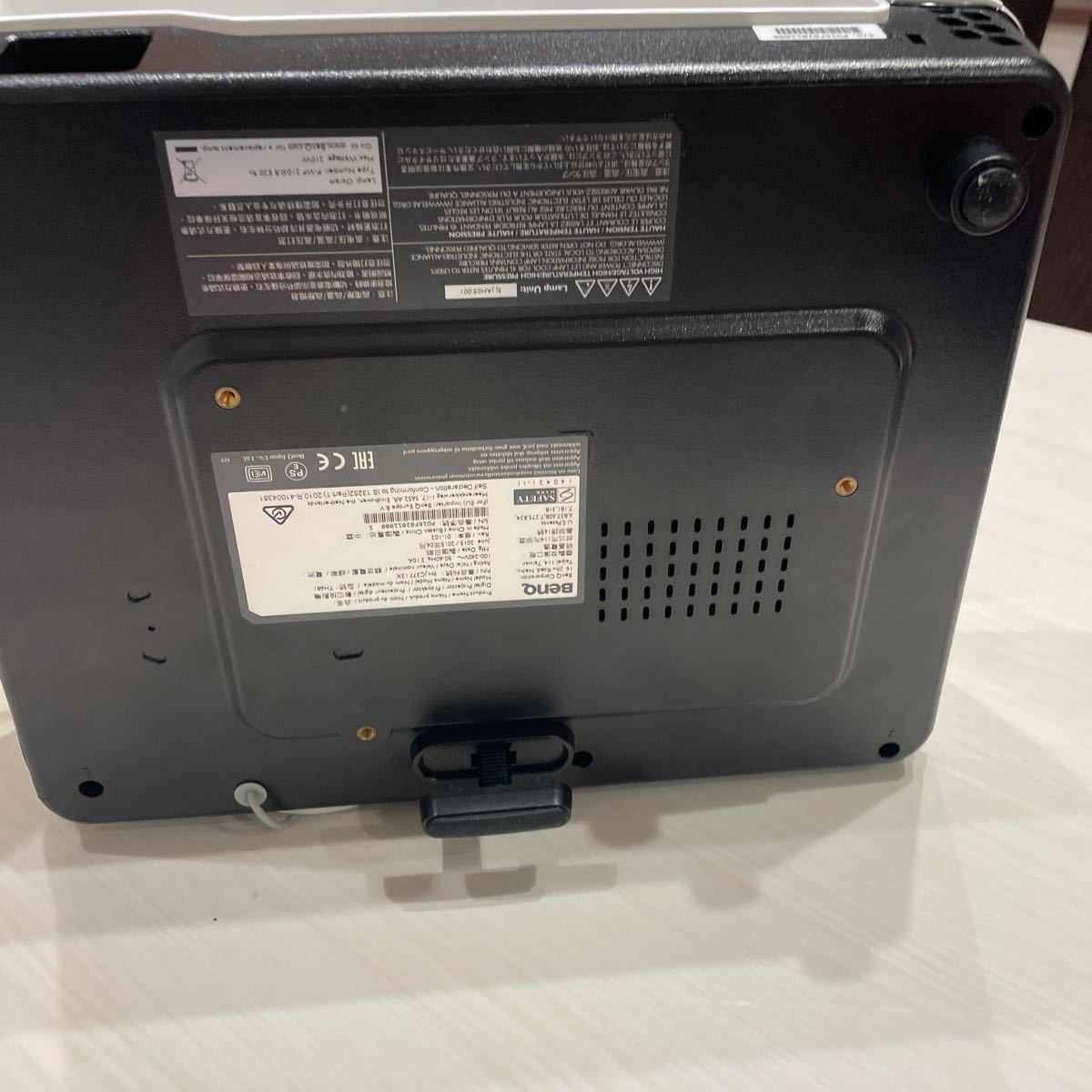BenQ TH681 プロジェクター 現状品 【公式通販】