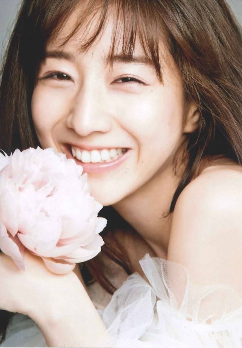 田中みな実 写真 L判 150枚 高画質 写真 売買されたオークション情報 Yahooの商品情報をアーカイブ公開 オークファン Aucfan Com