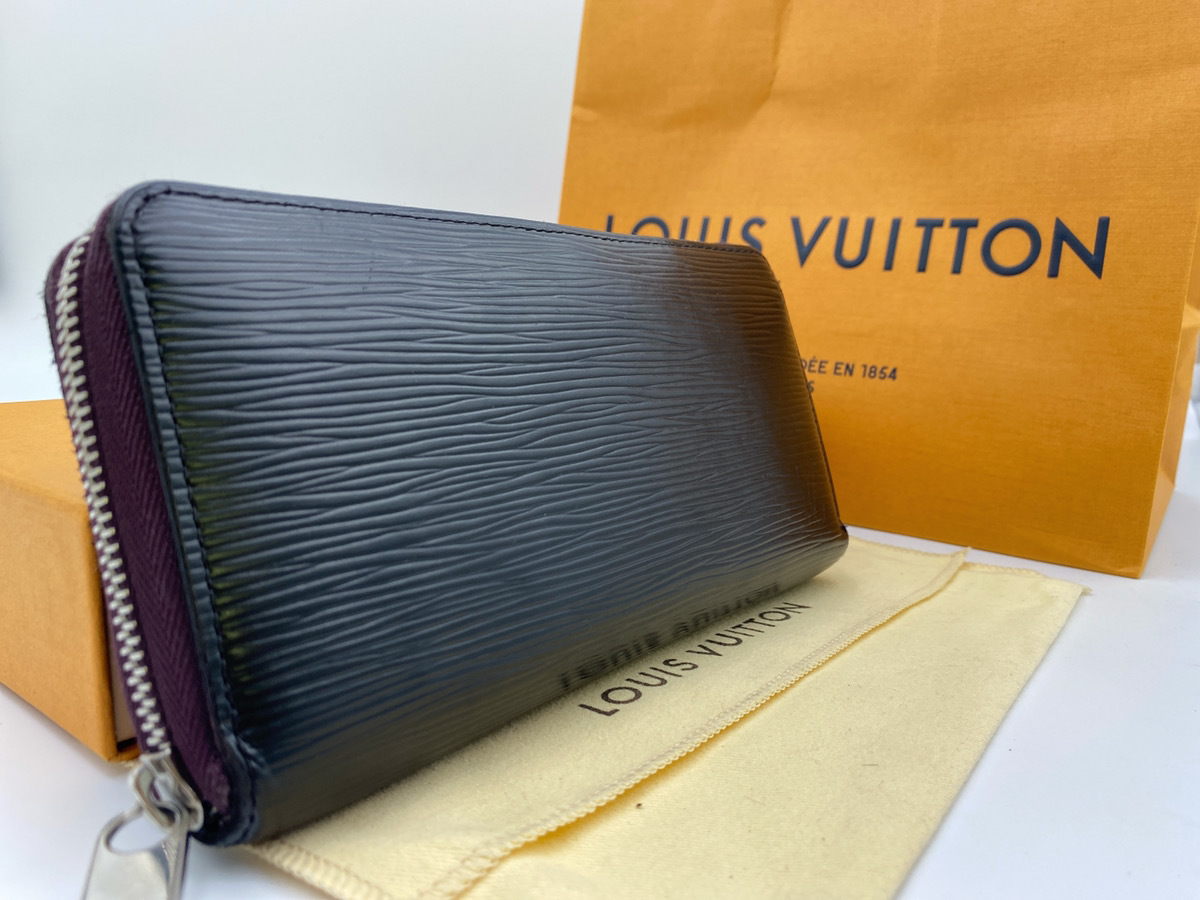 【美品】LOUIS VUITTON ルイヴィトン エピ ラウンドファスナー 長財布 ジップウォレット 黒/紫 A132 エピ ルイヴィトン ラウンドファスナー ⁄ エピ⁄ジッピーウォレット⁄長財布 VUITTON◇ジッピー・ウォレット_エピ_RED⁄牛革⁄レッド⁄ラウンド