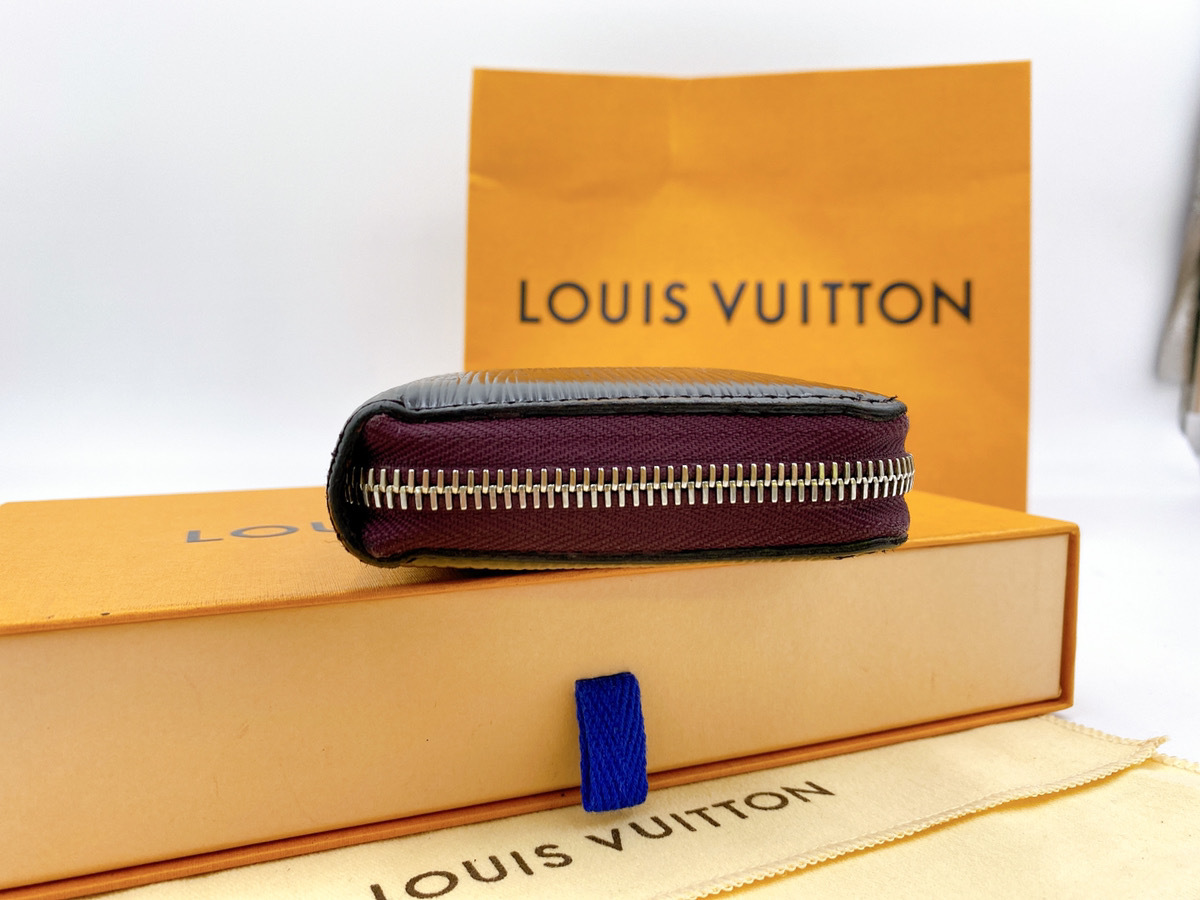 【美品】LOUIS VUITTON ルイヴィトン エピ ラウンドファスナー 長財布 ジップウォレット 黒/紫 A132 エピ ルイヴィトン ラウンドファスナー ⁄ エピ⁄ジッピーウォレット⁄長財布 VUITTON◇ジッピー・ウォレット_エピ_RED⁄牛革⁄レッド⁄ラウンド