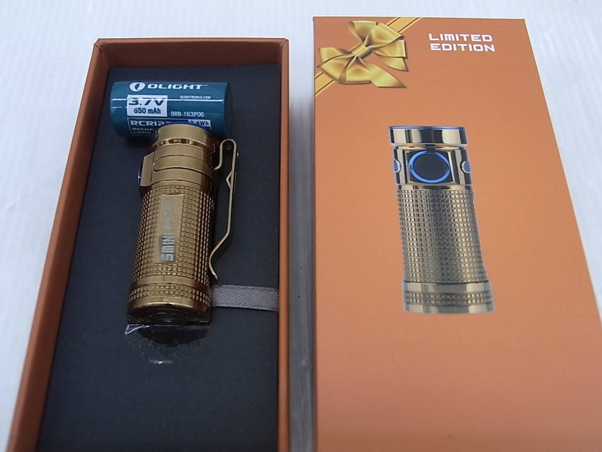 OLIGHT SMINI BATON オーライト ハンディ ライト LED(オーライト
