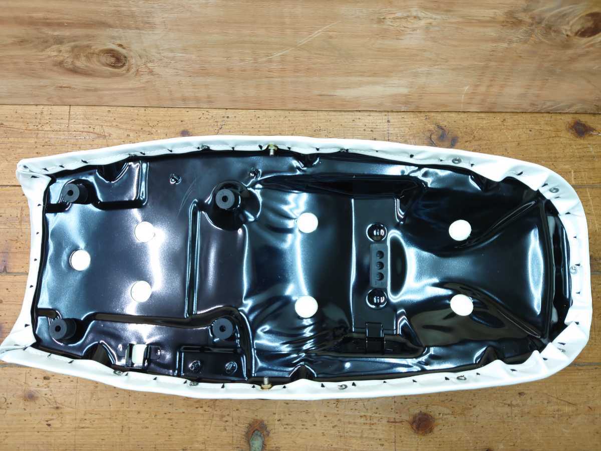 新品! ホンダ 旧 CB400F Four ダブルアンコ抜き タックロール 白