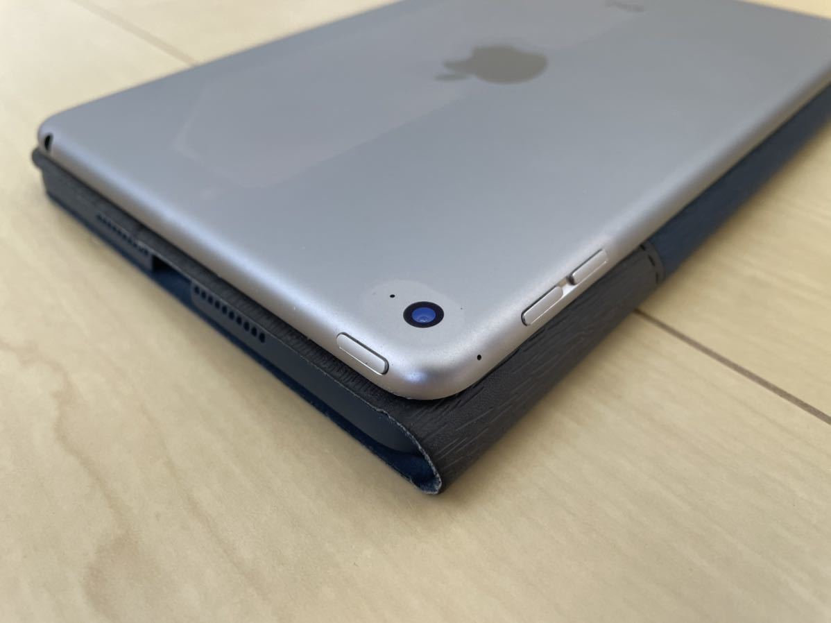 Apple iPad mini 第4世代 スペースグレイ wi-fiモデル 16GB カバー