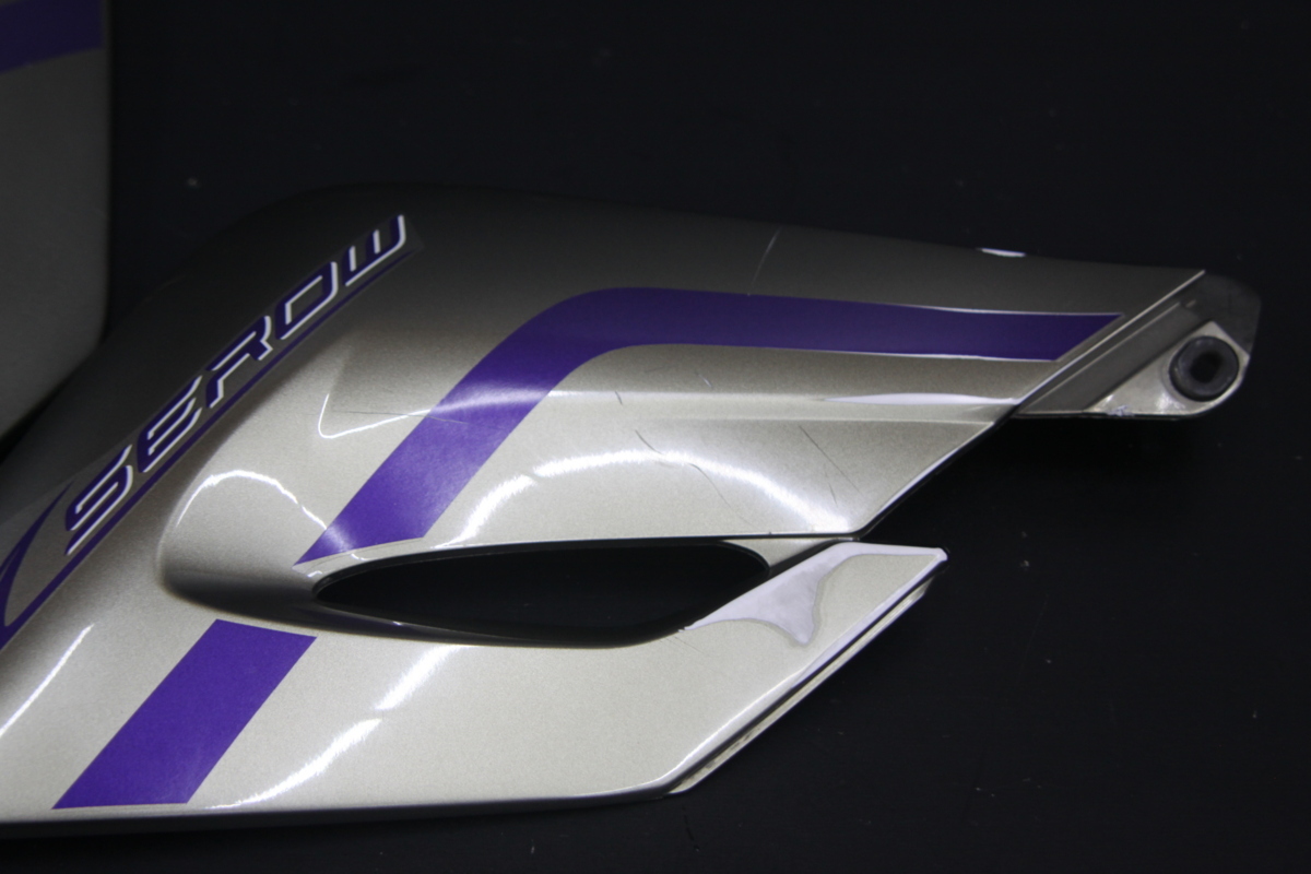 セロー250 DG11J DG17J 左右 純正シュラウド シュラウド（車用品 