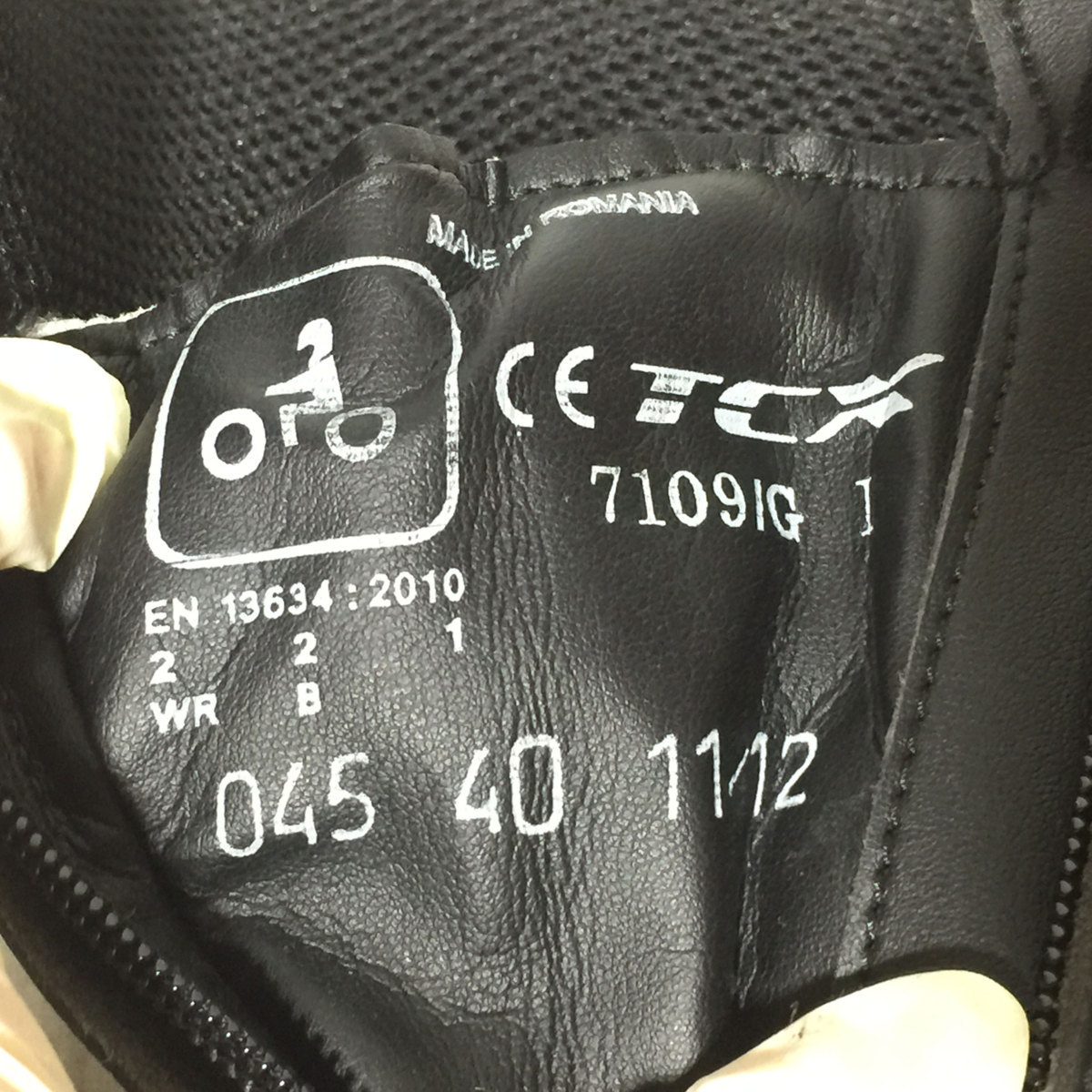 TCX - Gore-Tex : メルカリ | 7109G レザーブーツ バイクブーツ GORE-TEX ボブ様専用。TCX 0 Blend FC-Moto ベストプライス オートバイ