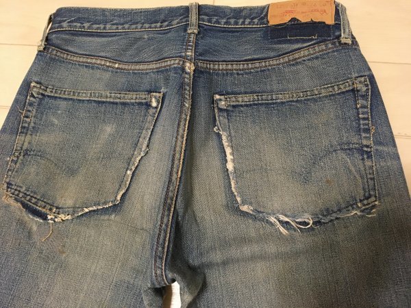 リーバイス 501 BigE 60S オリジナル 刻印6 Vステッチ 足長R ヒゲ