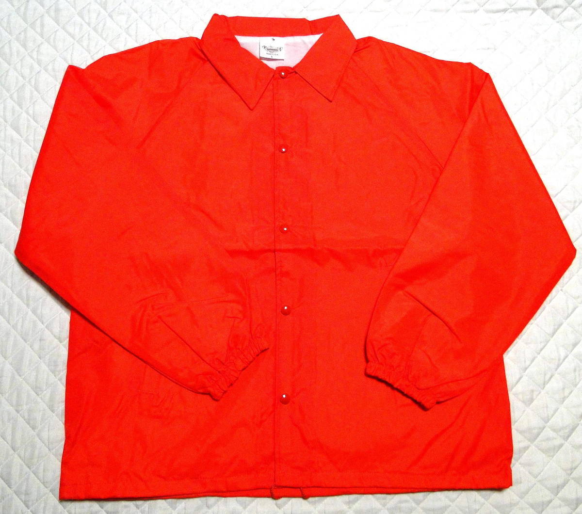 【お買い得，お得】 90's アーバン コーチジャケット AUBURN SPORTSWEAR Made in U.S.A. ナイロン Deadstock(Lサイズ)｜売買されたオークション情報、yahooの商品情報をアーカイブ公開 - オークファン ジャンパー、ブルゾン一般