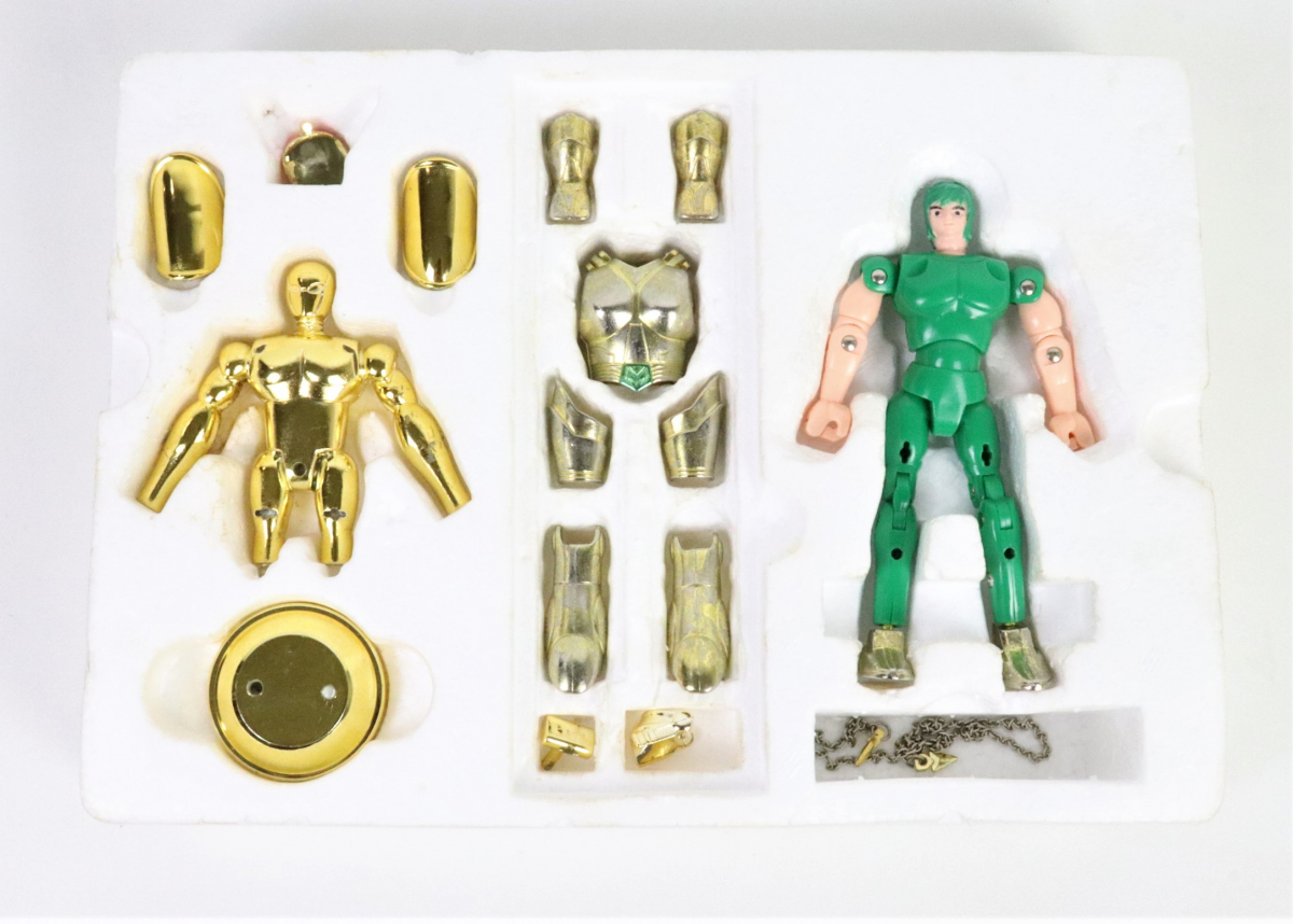BANDAI バンダイ 聖闘士星矢 アンドロメダ星座の聖衣