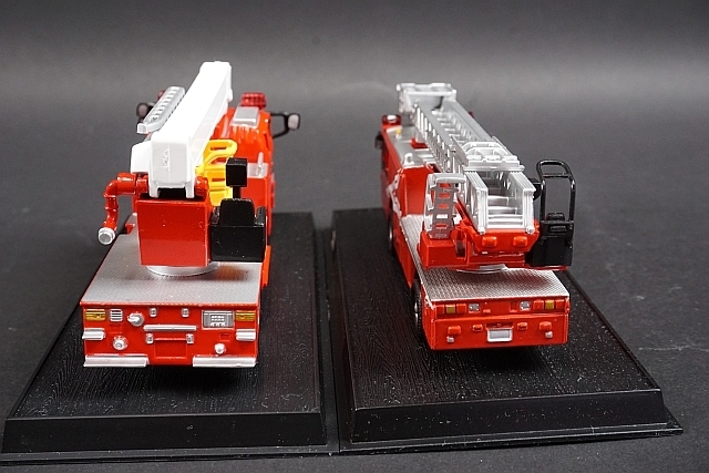 デルプラド　世界の消防車コレクション　64体フルコンプセット　限定フィギュア付き デルプラド 世界の消防車 1/50 1993 NIKKI BD-1 / 1/64 1995 モリタ