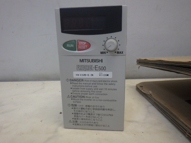 人気SALE，正規品 三菱 コンパクトサイズインバーター FRーE520-0 2K 品(電材、配電用品)｜売買されたオークション情報、yahooの商品情報をアーカイブ公開 - オークファン その他