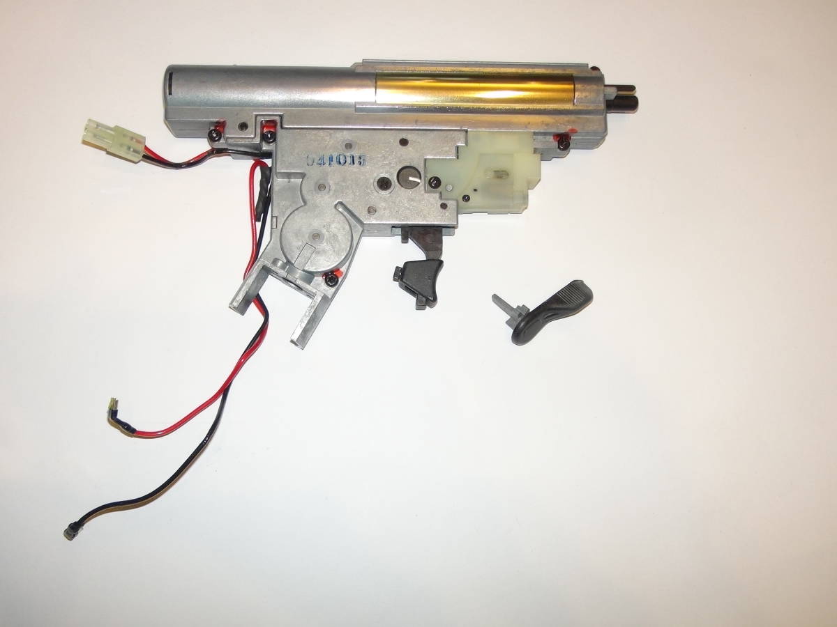 ☆東京マルイ純正 電動ガン PSG－1メカボックス＋セレクター☆ss