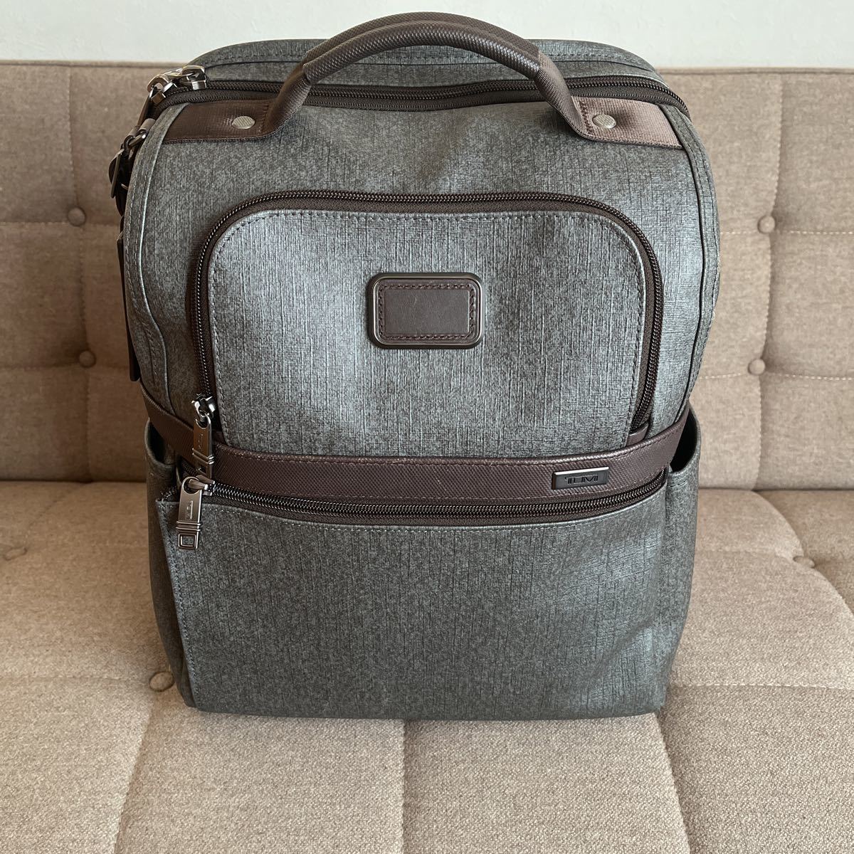 人気海外一番 ビジネスリュック 美品 Tumi トゥミ リュック