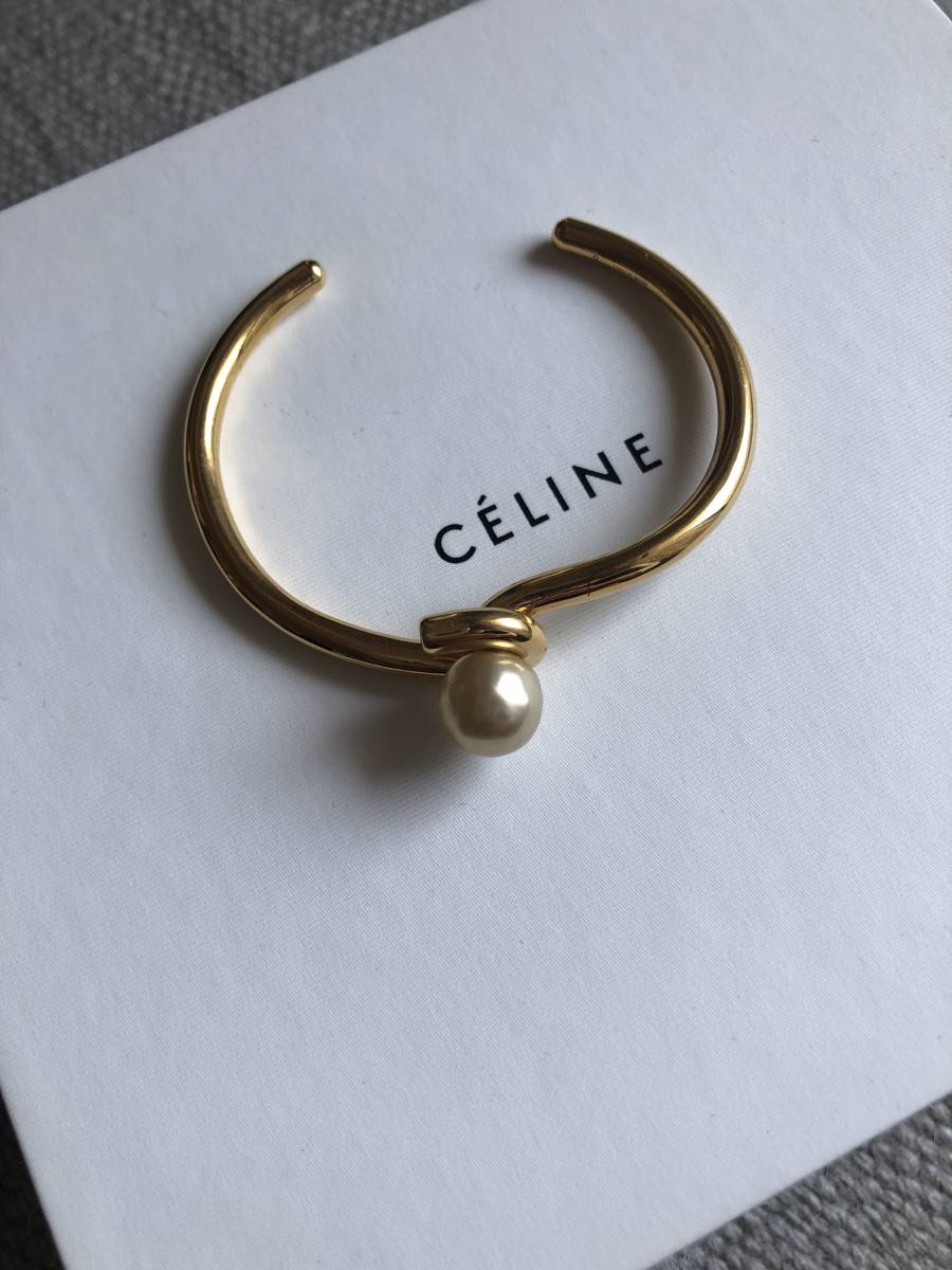 CELINEバングル＊セリーヌブレスレット セリーヌバングルです