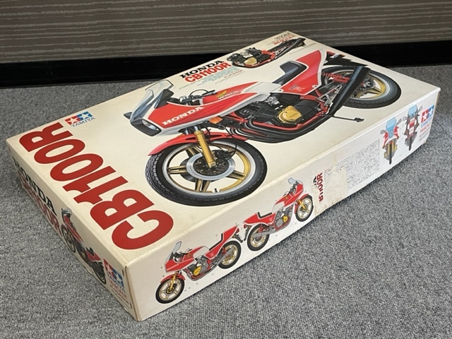未組立 タミヤ TAMIYA HONDA CB1100R 1:6SCALE BIG SCALE プラモデル 
