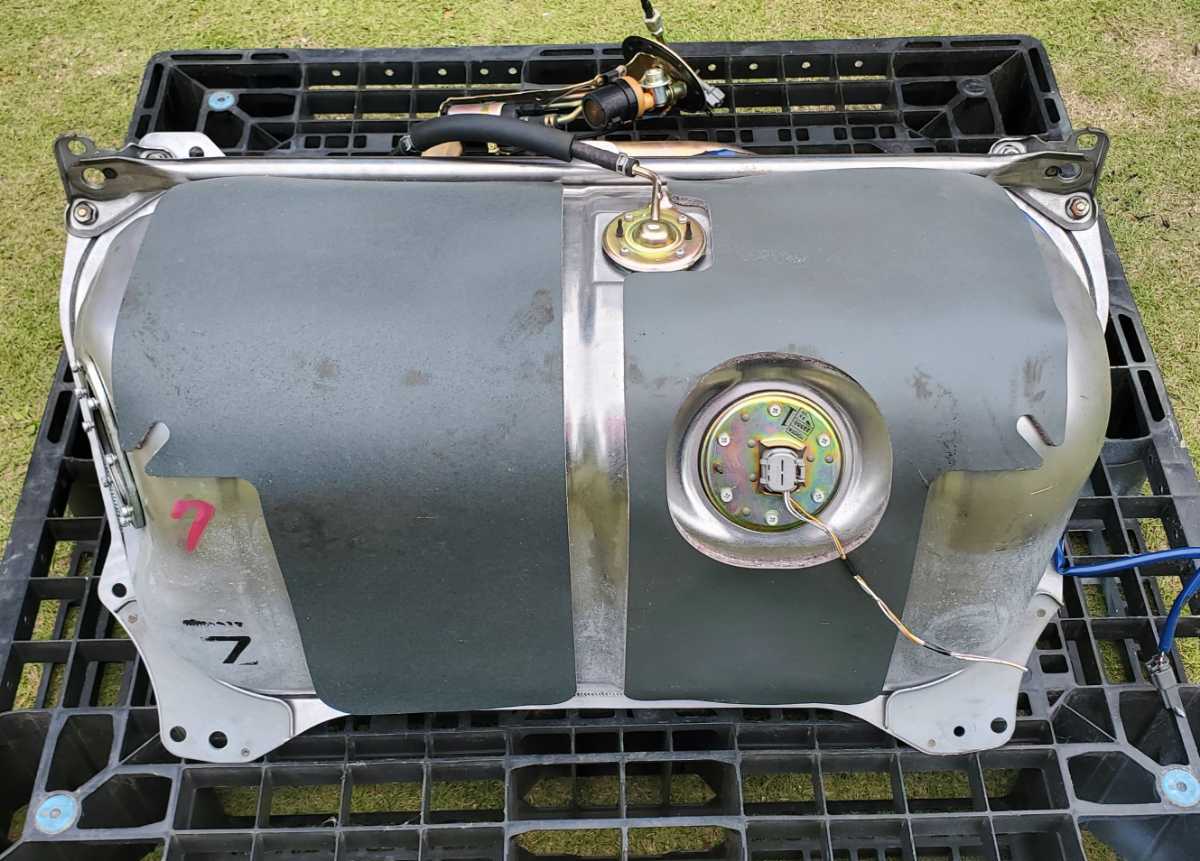jzx100 gx100 燃料タンク jzx100 燃料タンク、ポンプ付き チェイサー