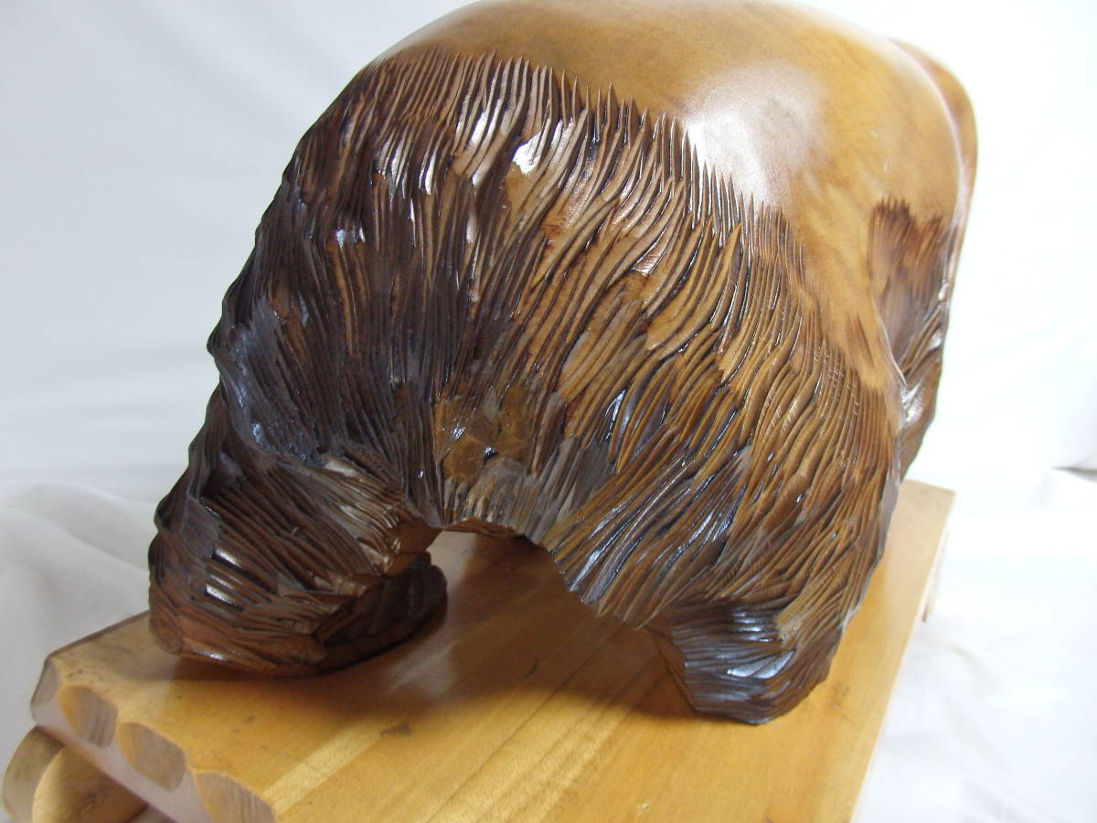 北海道二風谷記念 木彫りの熊 彫刻 民芸品 木彫 台座の大きさ 横約46cm