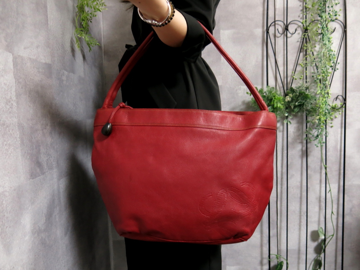 美品・肩掛け可能！】 LOEWE ロエベ レザー アナグラム ハンドバッグ 