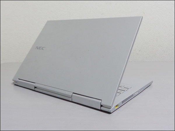 NEC VersaPro UltraLite VK23T/GV-U Core i5 6200U 2.30GHz/8GB/なし WLAN Bluetooth フルHD タッチパネル Webカメラ 難あり NEC UltraLite VK23T&frasl;GV-U VERSAPRO 2.30GHz NECが新ビジネスPC16タイプ78