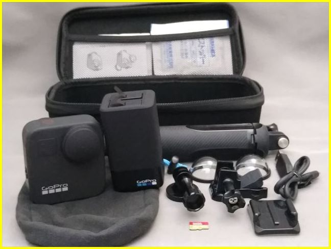 GoPro MAX アクションカメラ 付属品有り（リュックショルダー 