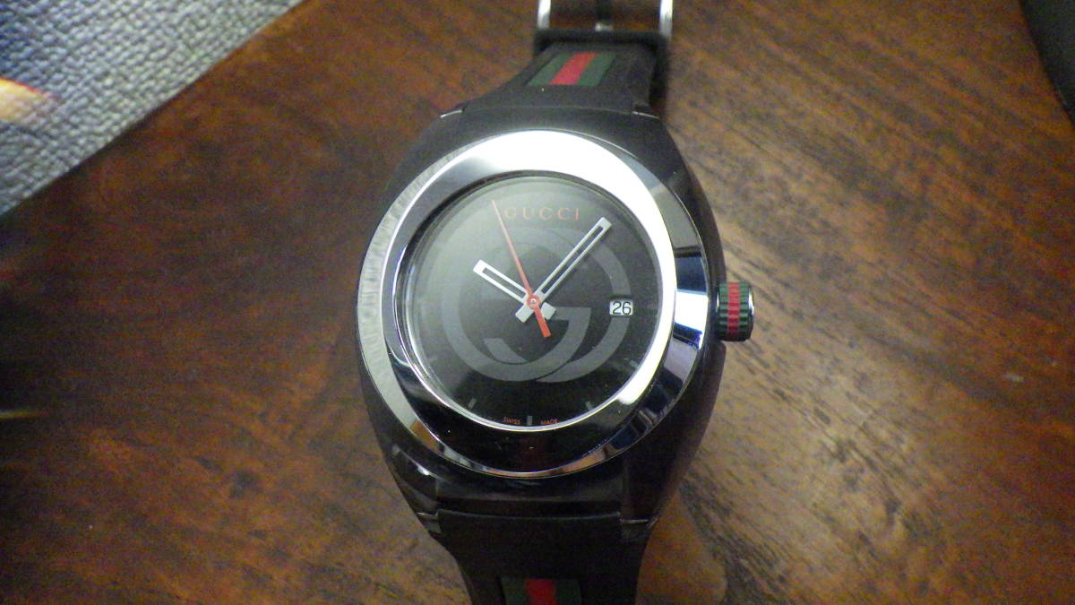 GUCCI SYNC 137.1 グッチシンク メンズクオーツ腕時計 中古美品 