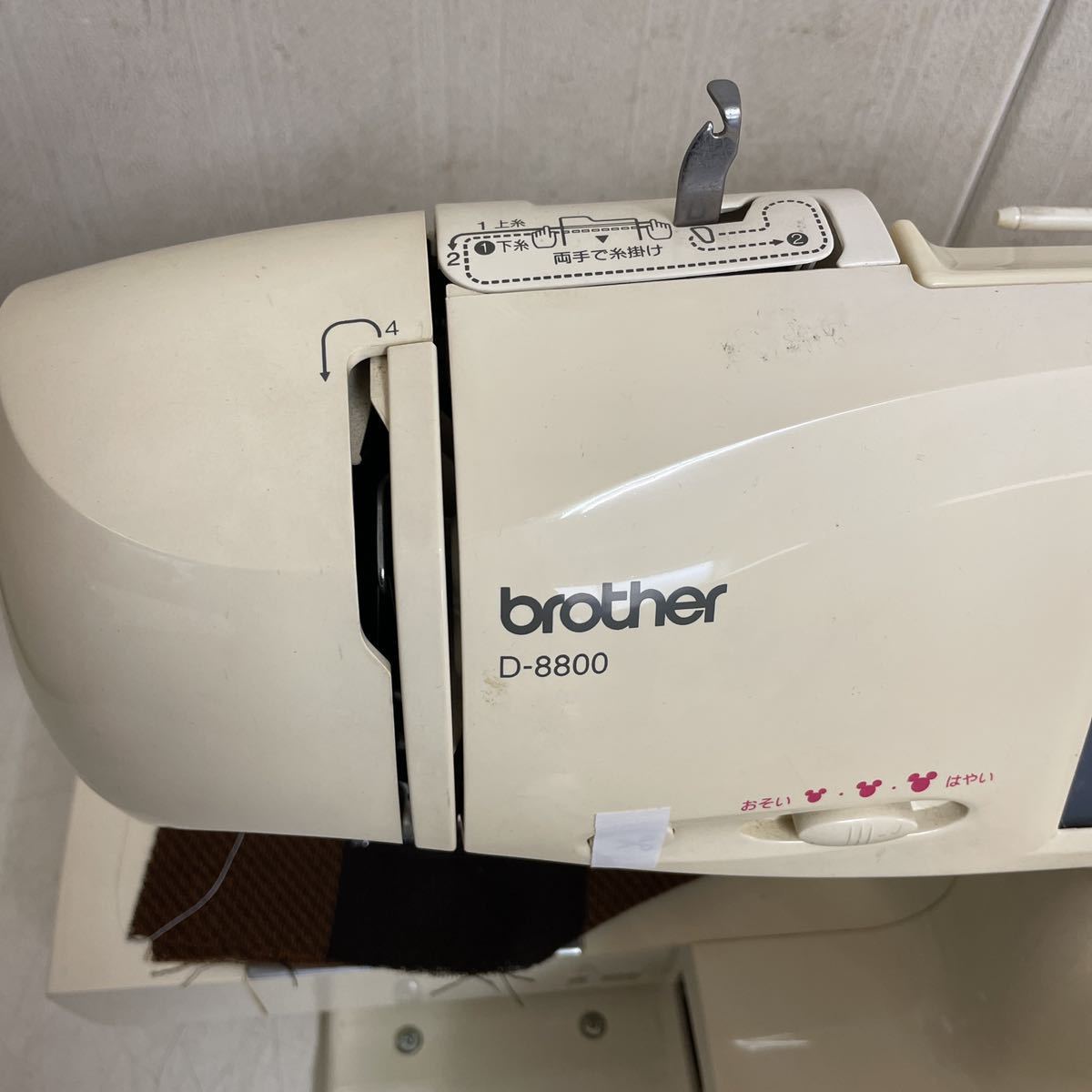 Brother ブラザー EM104 D-8800 Mickey&Minnie コンピューターミシン 