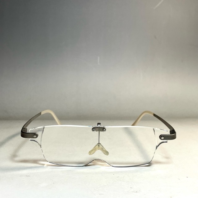 Hazuki ハズキルーペ ペア・ルーペ Pure Titanium チタニウム 1.6倍