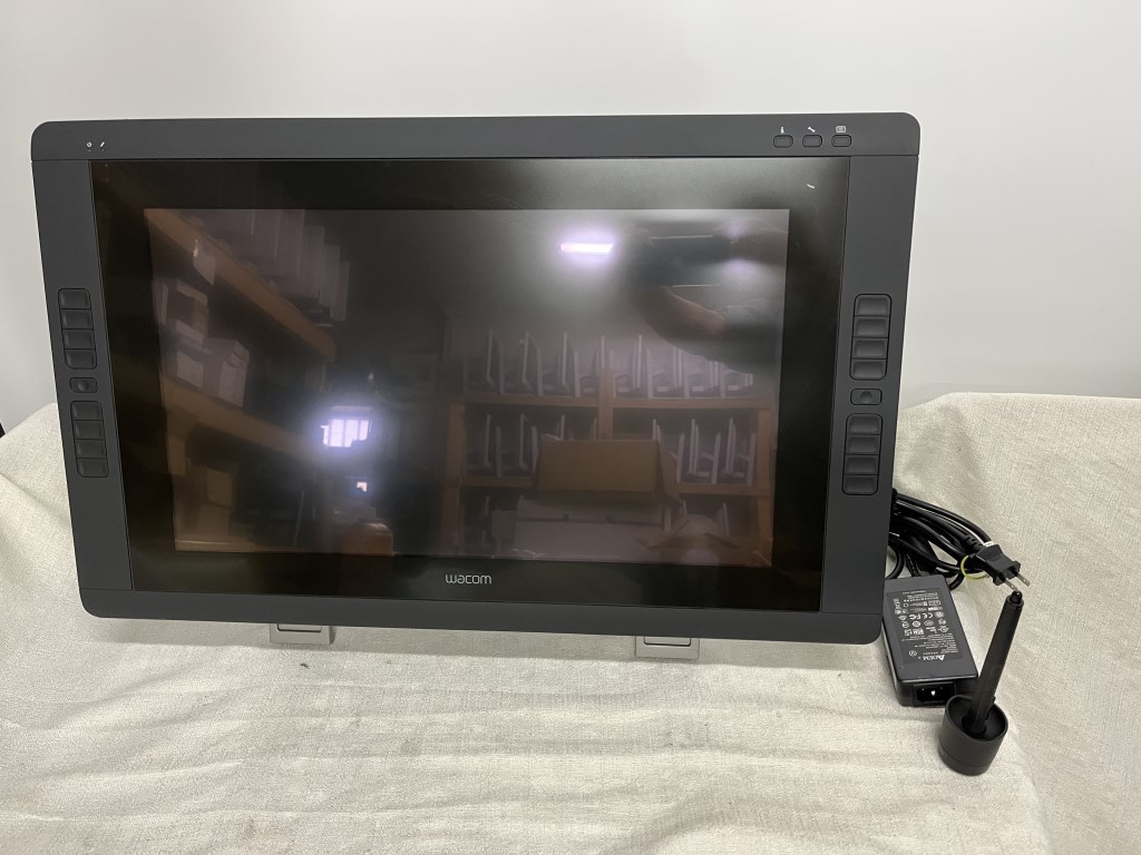 Wacom Cintiq DTK-2200 ワコム 液晶タブレット ジャンク ワコム 21.5型