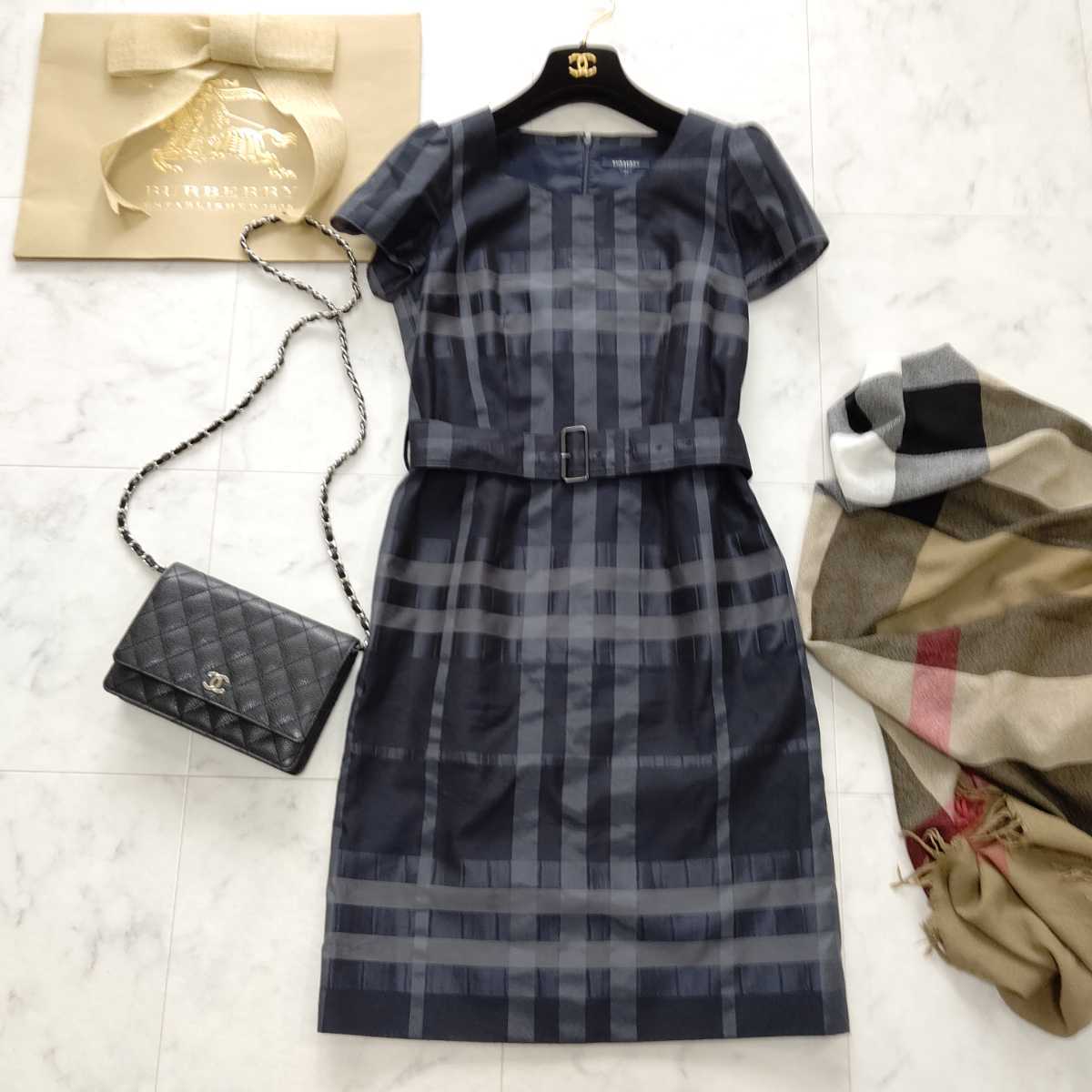 ワンピース紐ベルト付バーバリーロンドン
