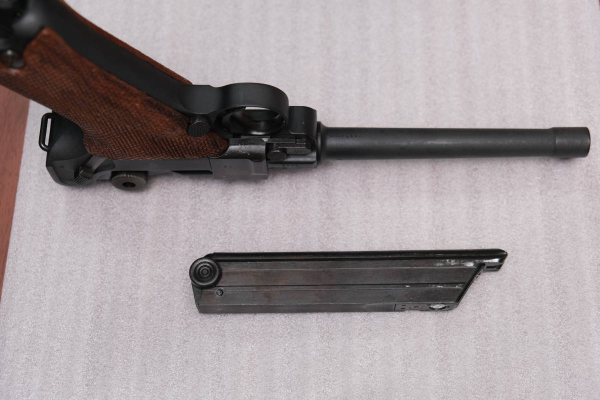 タナカルガーp08 ガスブローバック　エルフルト工廠 木製グリップ Luger ルガー P08 木製 グリップ レターパックOK タナカ LUGER 木製