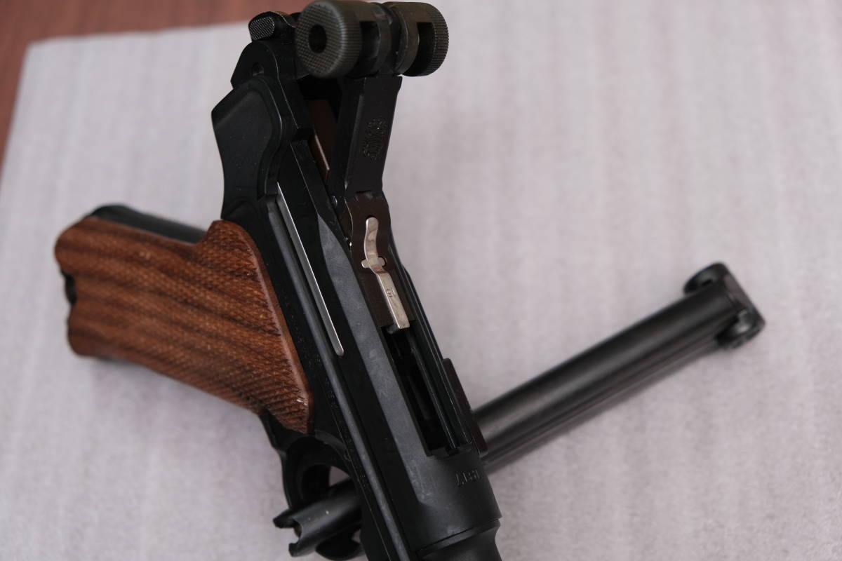 タナカルガーp08 ガスブローバック　エルフルト工廠 木製グリップ Luger ルガー P08 木製 グリップ レターパックOK タナカ LUGER 木製