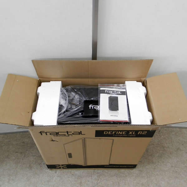 新品 Fractal Design Define XL R2 Titanium フルタワー型 PCケース 