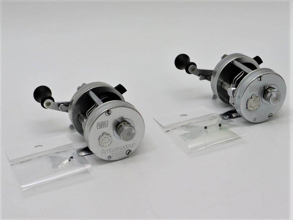 ABU Ambassadeu 1000 2500C同等 渓流にも！ Abu ABU Ambassadeur 2500C シルバー2台セット!! 1円スタート!! A1539