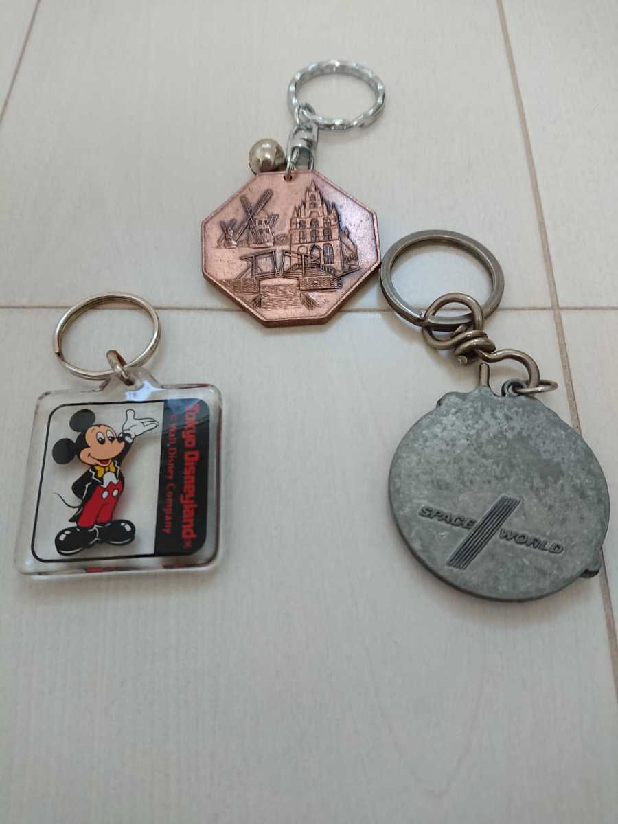 東京ディズニーランド ミッキーマウス ハウステンボス スペースワールド キーホルダー 一般 売買されたオークション情報 Yahooの商品情報をアーカイブ公開 オークファン Aucfan Com