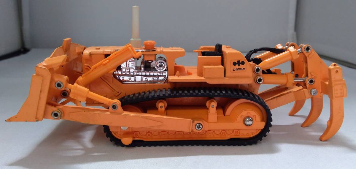 おもちゃ ダイヤペット 1/50 コマツ ブルドーザ マルチリッパ付 D355A