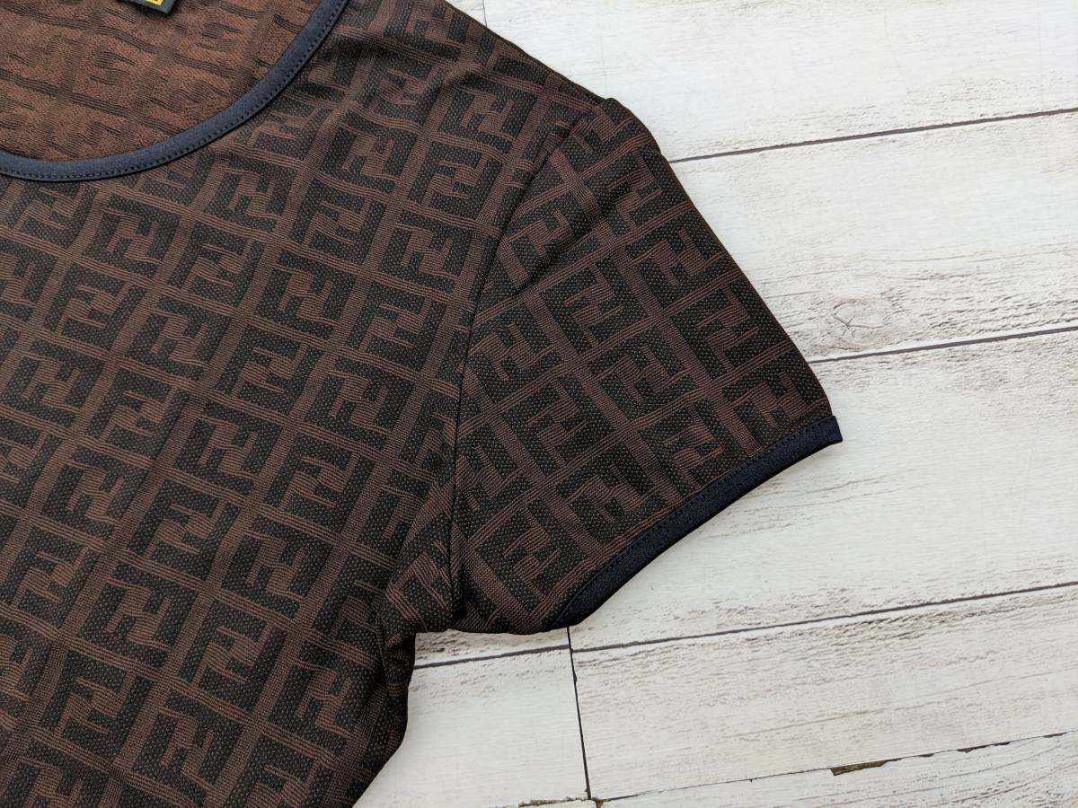 ∀ タグ付未使用品 FENDI mare フェンディ ズッカ柄 半袖Tシャツ