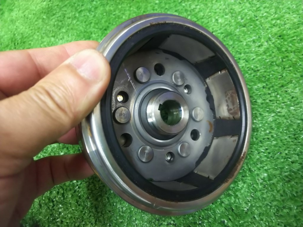 ホンダ スーパーカブ 50 カスタム C50 純正 ジェネレーター