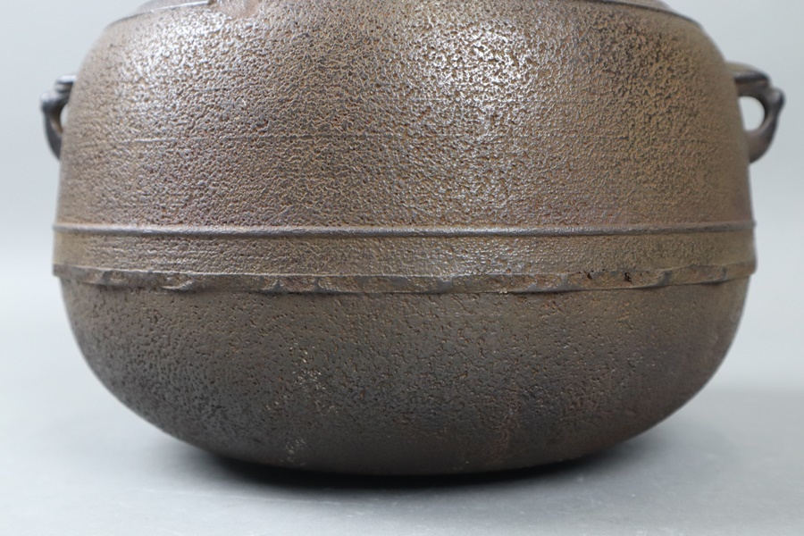 茶道具 釜師 和田美之助 銀摘 筋万字釜 共箱 細密細工 古美術品 [a1140