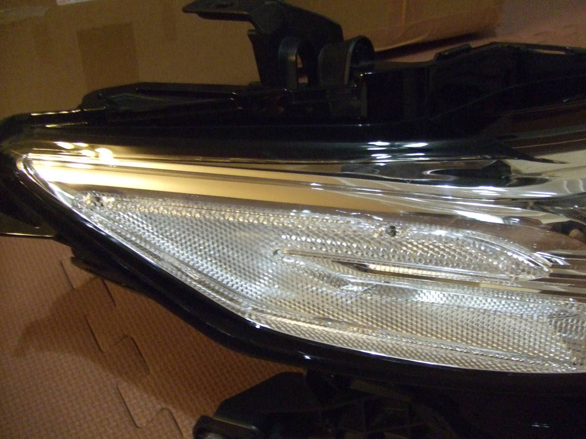 補修済み！即決！トヨタ純正 70系 カムリ LEDヘッドライト 右 程度