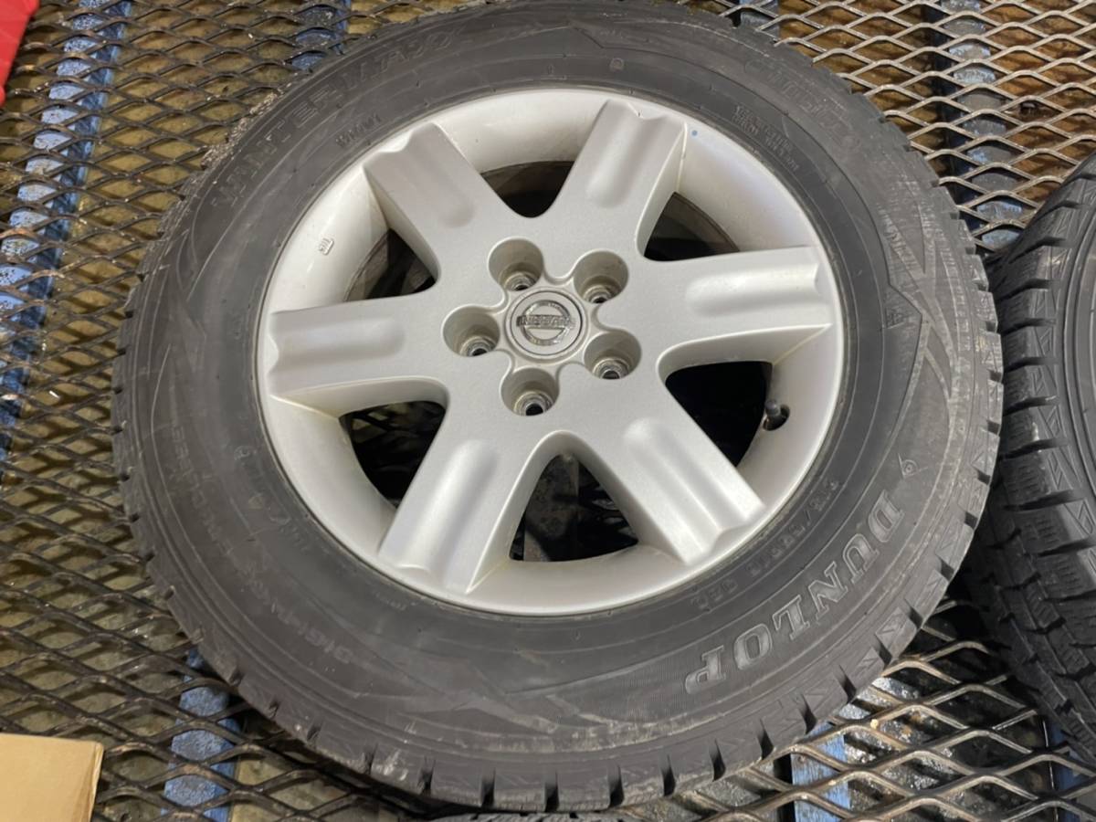エクストレイルスタッドレス日産純正ホイール215/65R16