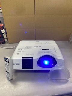 EPSON EB-536WT プロジェクター 1台 5-26-536-B 映像機器 プロジェクター