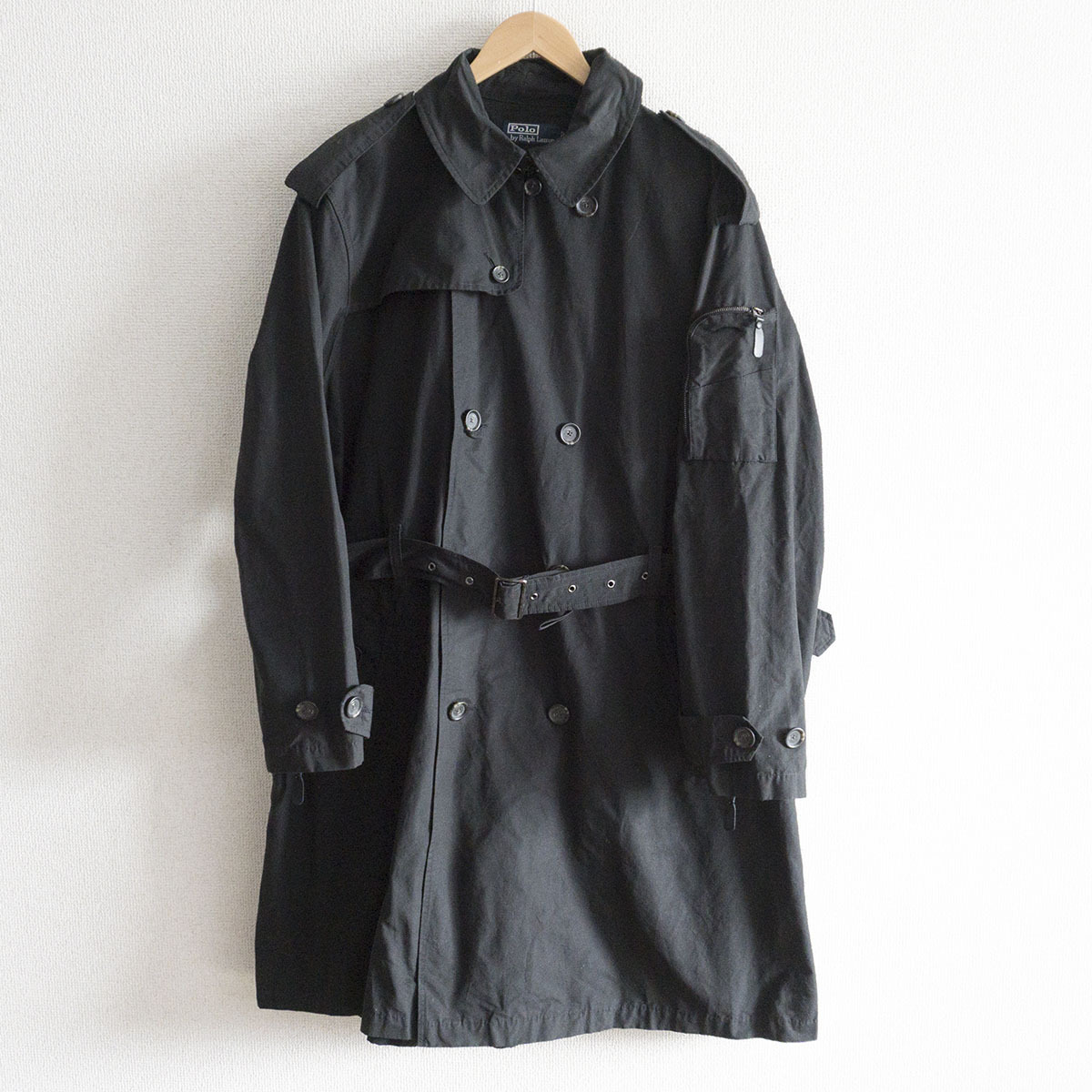 【完品】90s Ralph Lauren トレンチコートブラック 90's Ralph Laurenの名作、一枚袖のトレンチコート🧥 サラッと