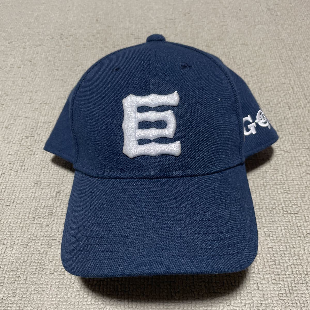 UNDER ARMOUR アンダーアーマー 読売 ジャイアンツ 巨人 漢字 ロゴ