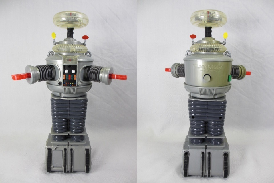 Lost in Space ROBOT B-9 ロスト イン スペース クラシックタイプ