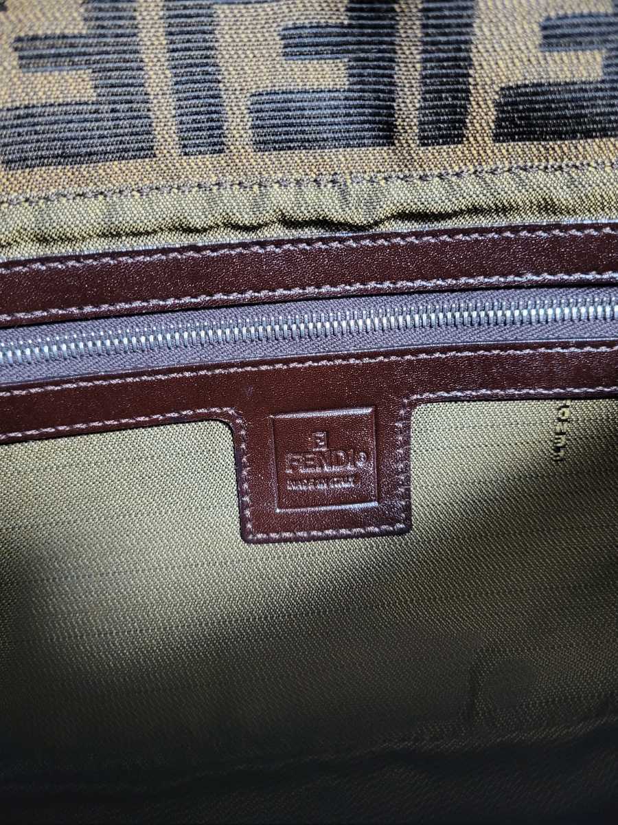マンマバケット FENDI フェンディ フェンディ○ズッカ○マンマバケット○ナイロン 極美品 ベージュ系 超美品　フェンディ　マンマバケット　ズッカ　ショルダーバッグ　ハンドバッグ　正規　