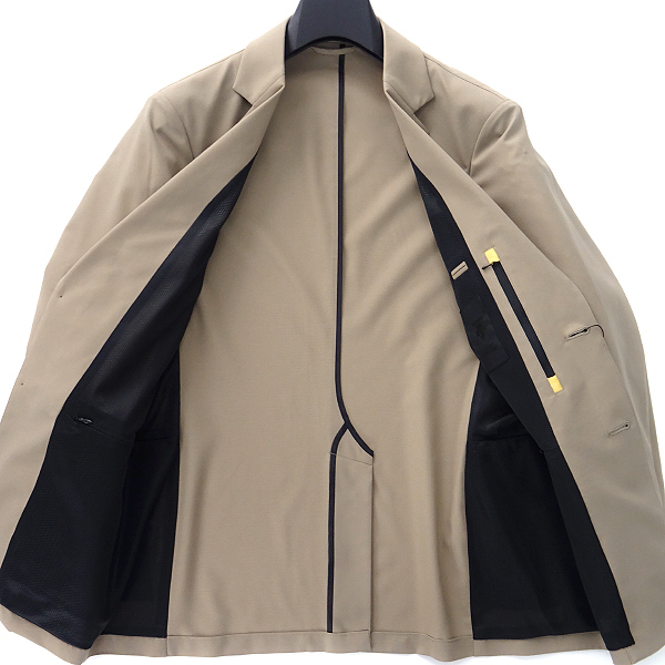 新品 DESCENTE デサント 春夏 ストレッチ ワッフル セットアップ 新品 DESCENTE デサント 春夏 ストレッチ ワッフル セットアップ