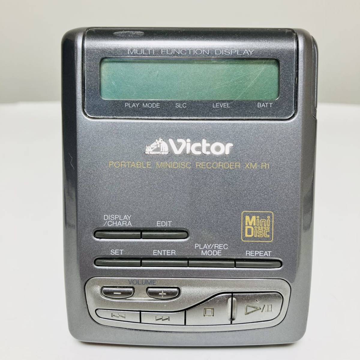 再生OK/貴重品【送料無料/安心発送】Victor ビクター XM-R1 ポータブルMDプレーヤー ポータブルMDレコーダー 中古 現状品 XM-R1 ビクター Victor victor - 18⁄229-04