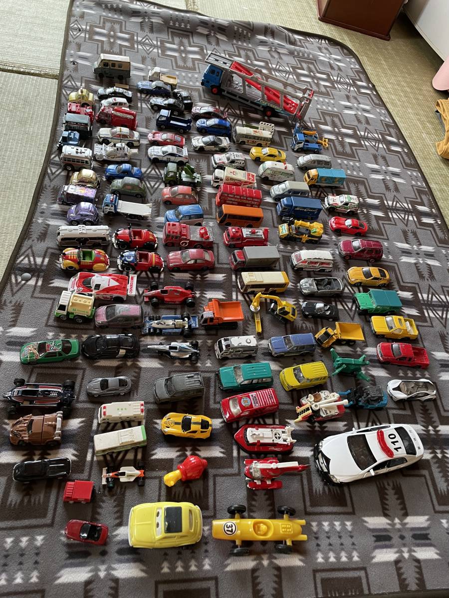 □トミカ TOMICA ミニカーまとめ売り 廃盤廃番レア 働く車 緊急車両 