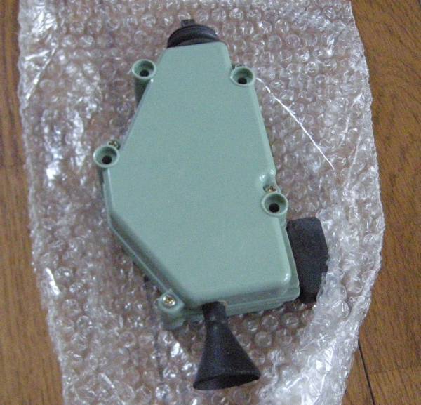 VWヴァナゴンT3/T4/フロントドアロックアクチュエーター/新品/送料無料4