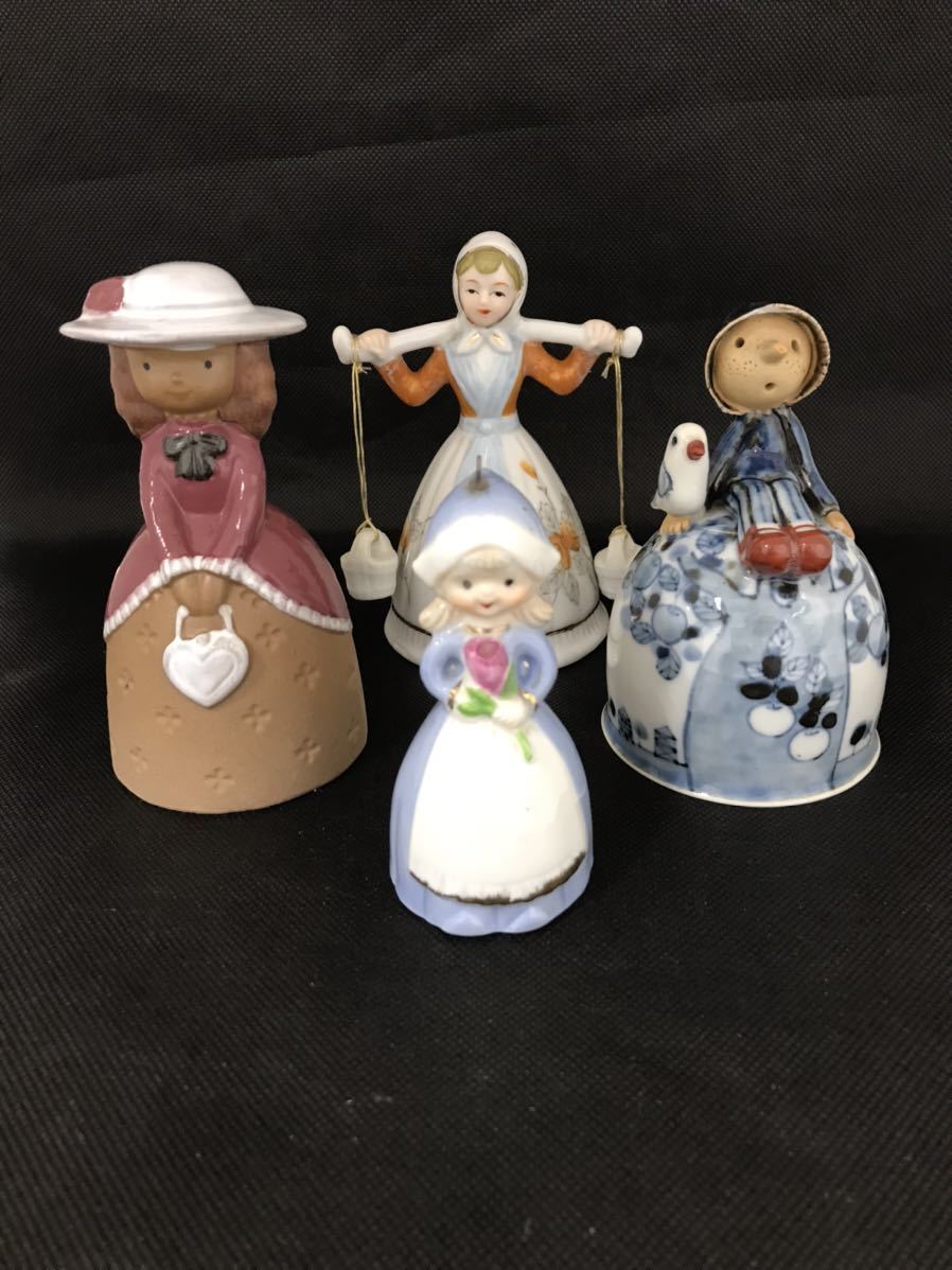 ②陶器人形 置物 外国製品 （海外製 道化師アンティーク人形 （ビスク  